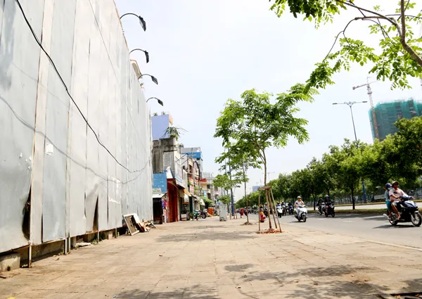 Nhiều người dân quận 1 trả vỉa hè, đường thông thoáng hơn ảnh 8